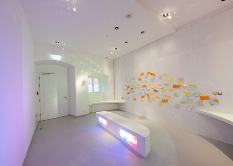 Innenraumbeleuchtung einer kirchlichen Einrichtung